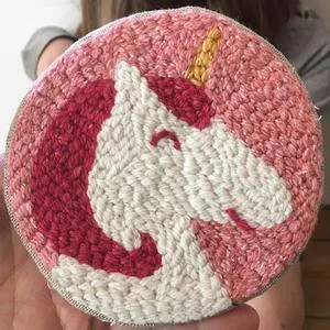 Tuto: Comment réaliser un coussin en Punch Needle