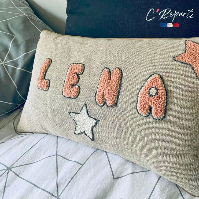 Box coussin Punch Needle Alphabet personnalisé