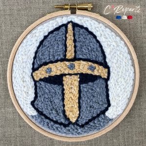 Kit Punch Needle 1 Motif Chevalier